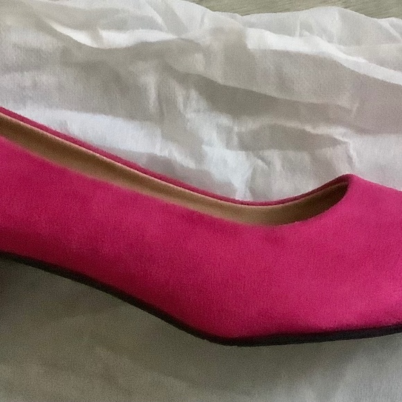 NEW Pink Faux Suede Low Block Heels - Picture 1 of 3